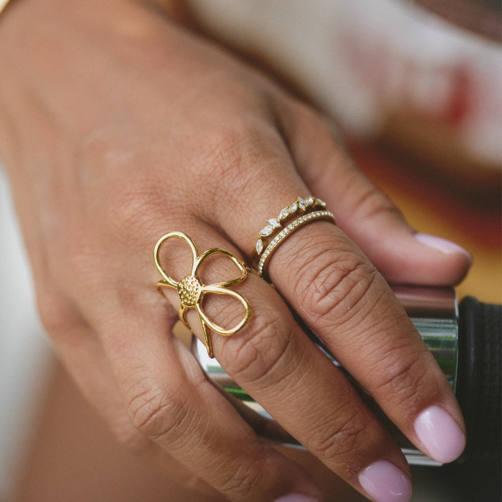 Laurel Glow Crystal Double-Band Ring — gallery image 3