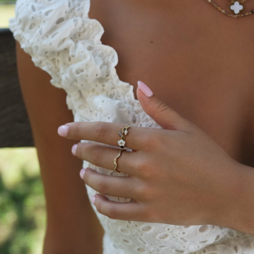 Fleur Lumiere Adjustable Blossom Ring — gallery image 3