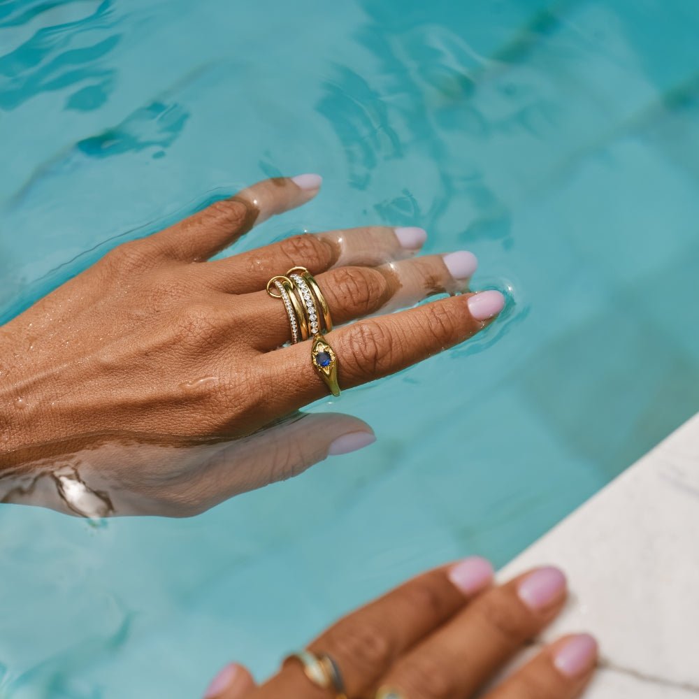 Entwine Gold Crystal Link Ring — gallery image 4