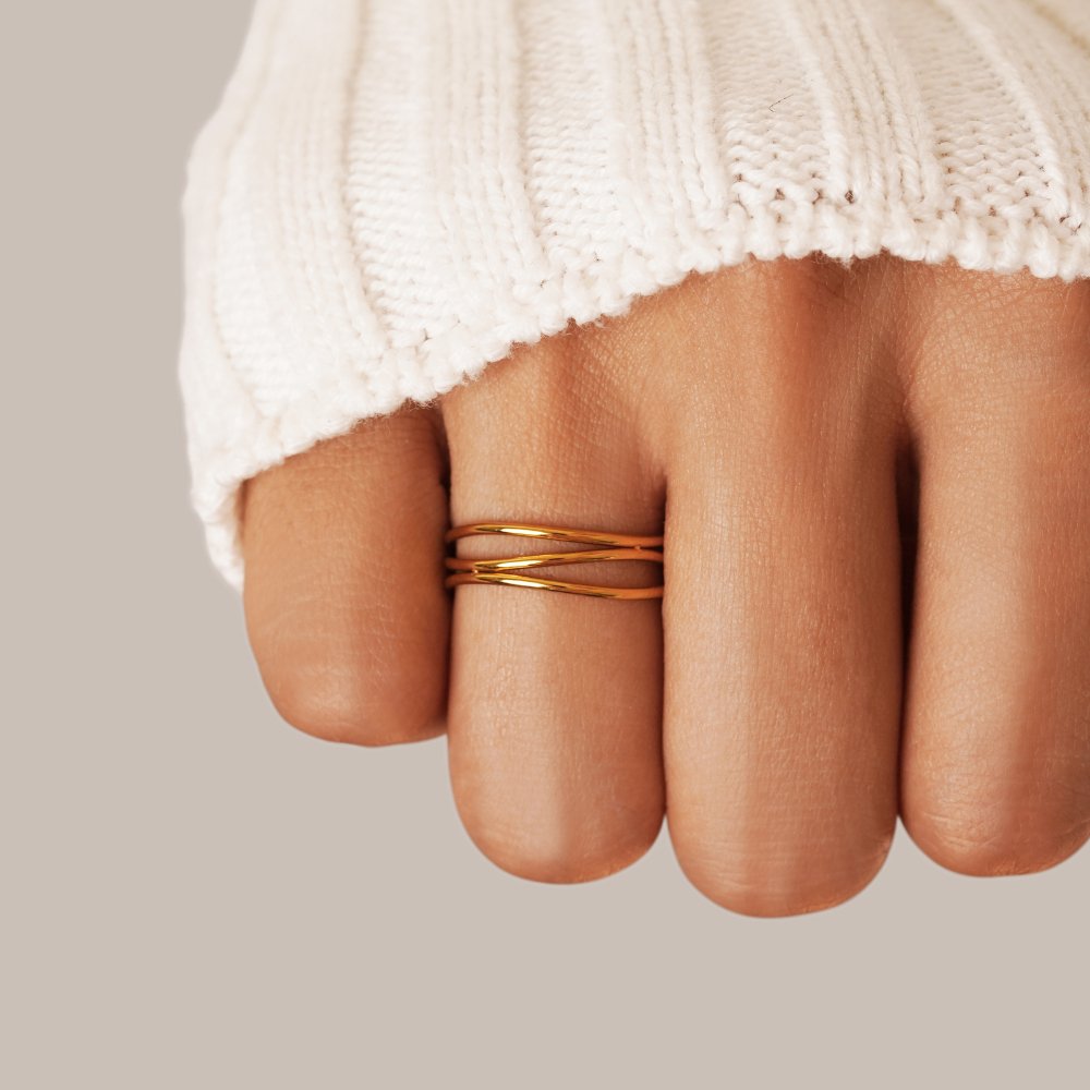 Infinite Lines Gold Loop Ring — gallery image 2