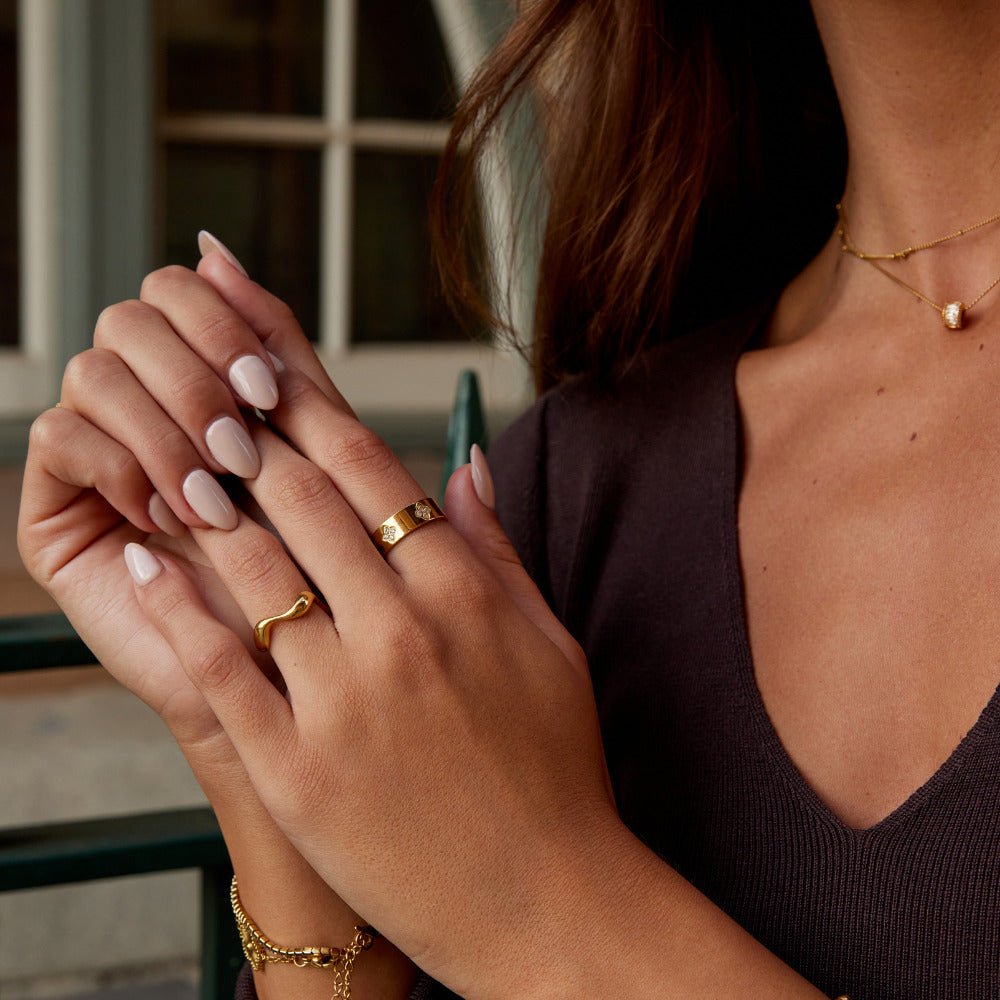 Lucky Bloom Crystal Band Ring — gallery image 5