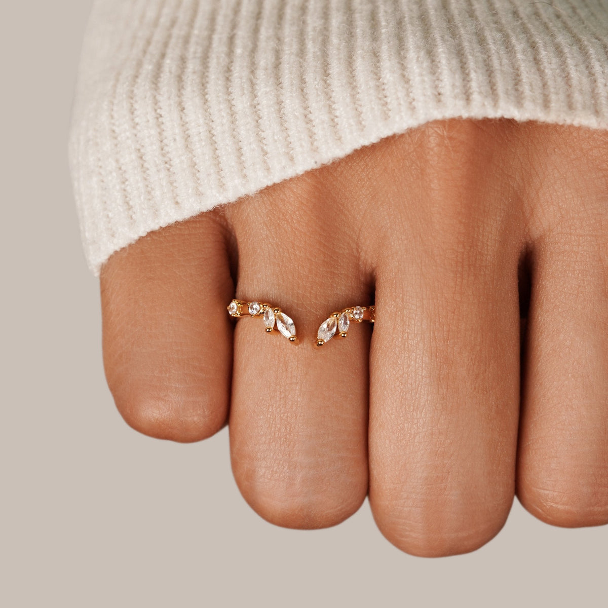 Olive Spark Adjustable Leaf Ring — gallery image 1