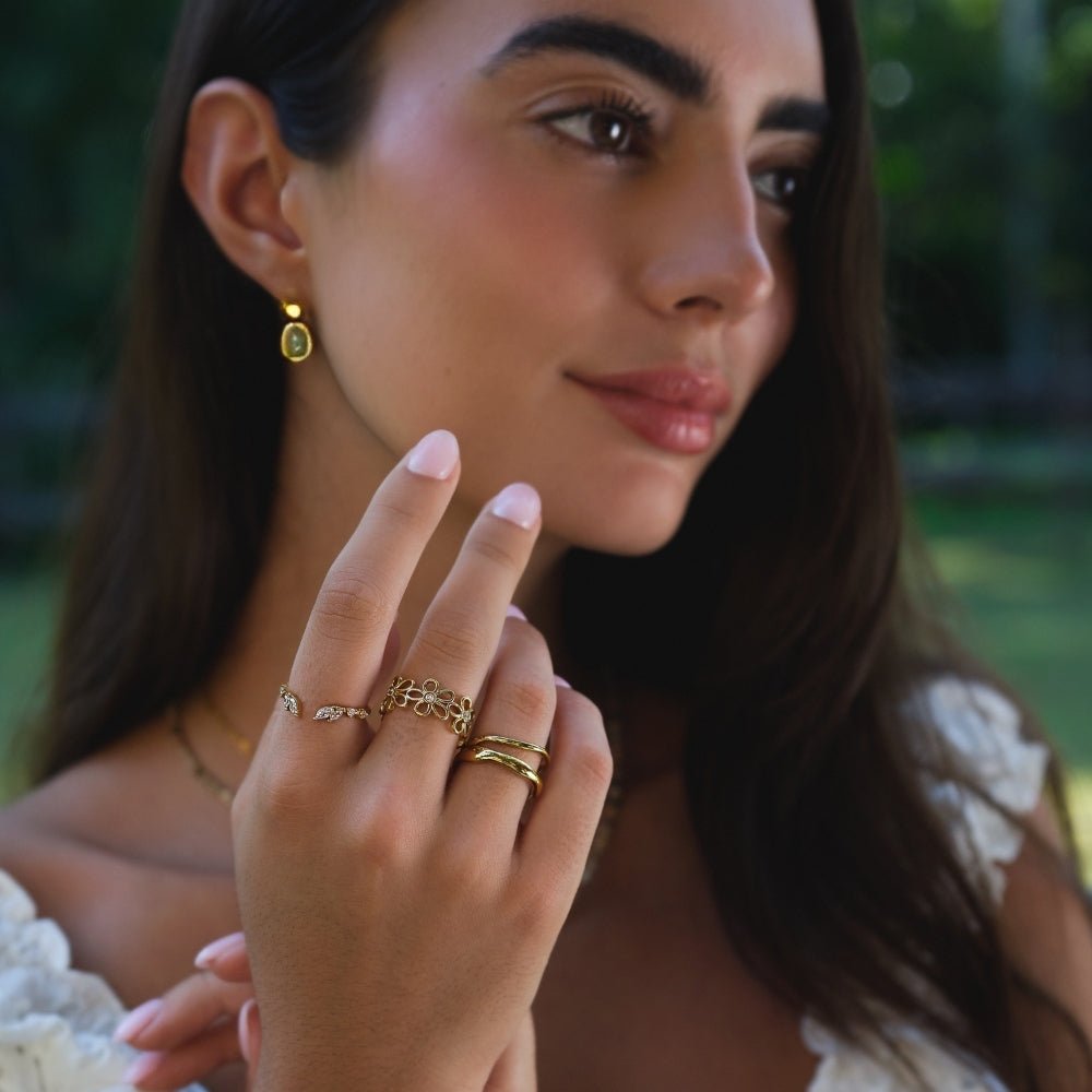 Olive Spark Adjustable Leaf Ring — gallery image 3