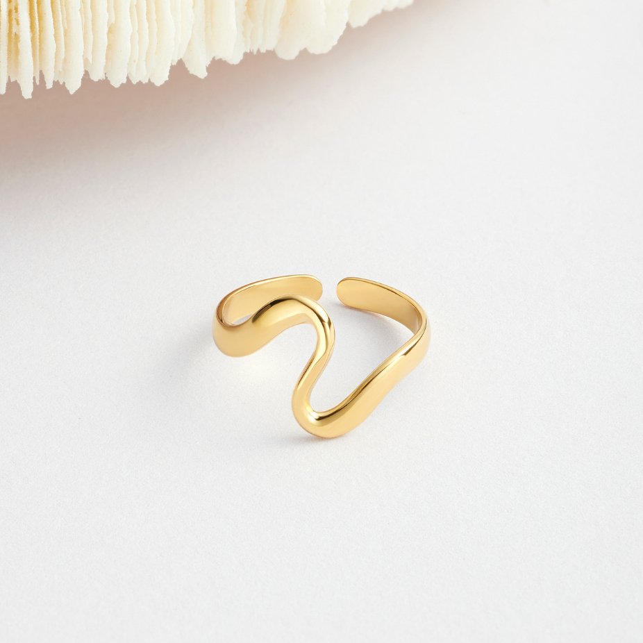 Wavelength Adjustable Gold Statement Ring — gallery image 7