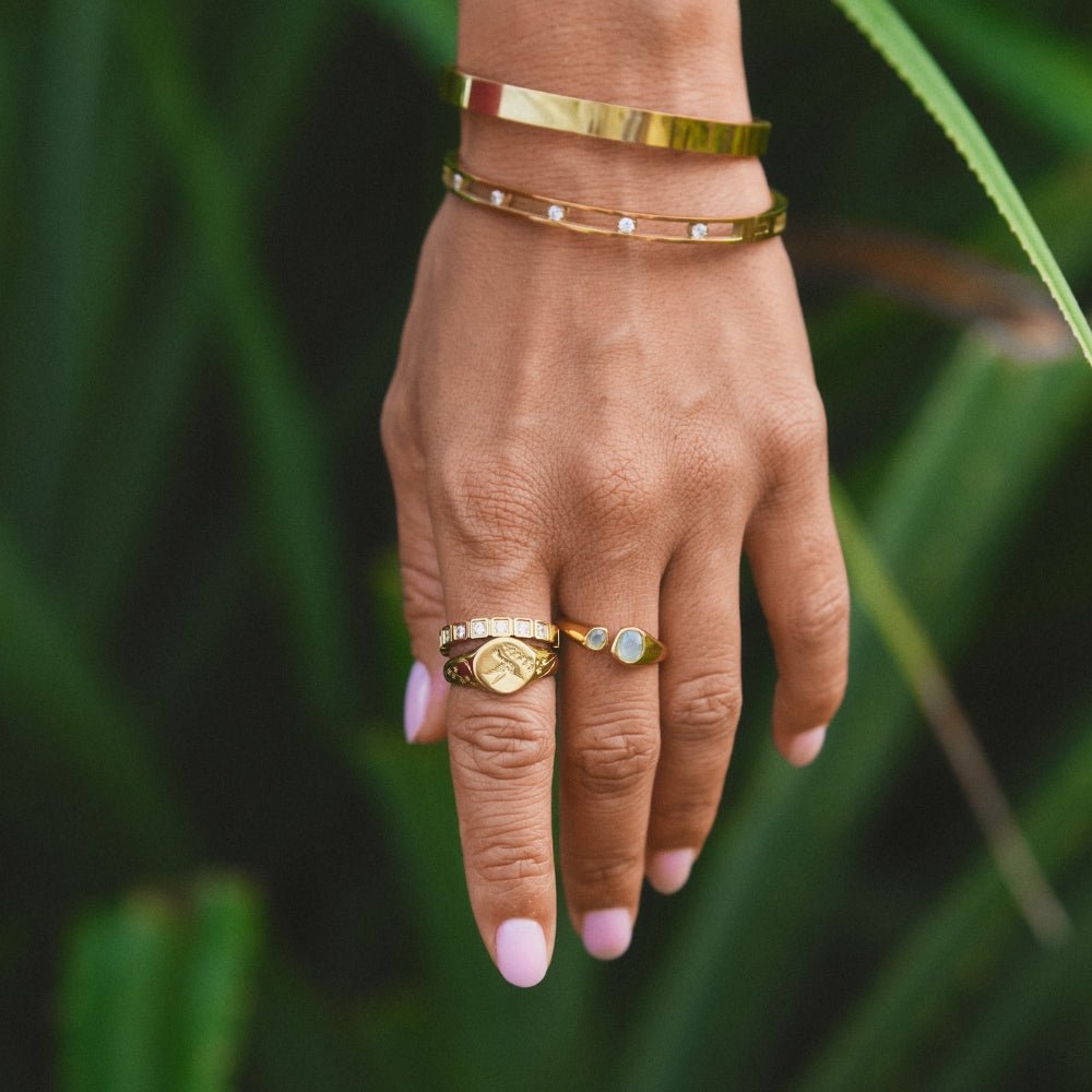 Golden Frame Crystal Band Ring — gallery image 4